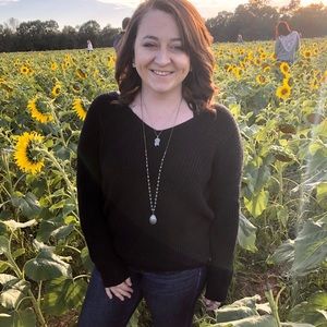 Meet your Posher, Ali